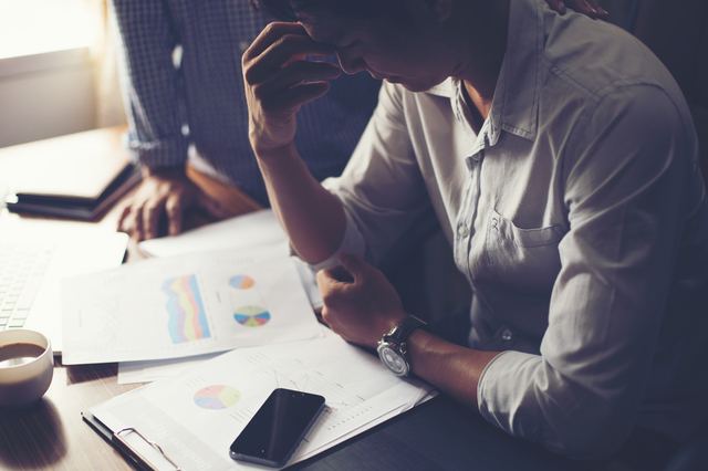 名義株の問題で悩んでいる人